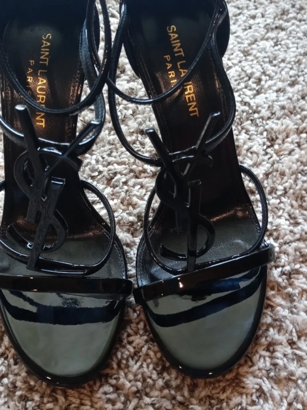 Saint Laurent Black Patent YSL Logo Sandals - Picture 2 of 10